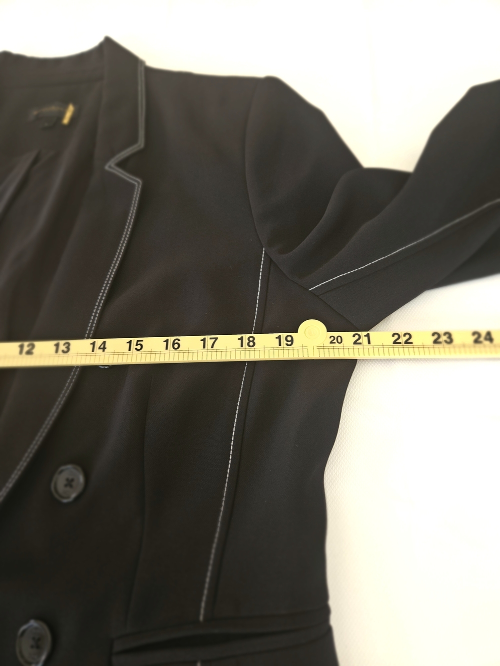 ​Donna Karan New York Women's Double-Breasted Contrast Stitch Blazer - Size L - Picture 12 of 16